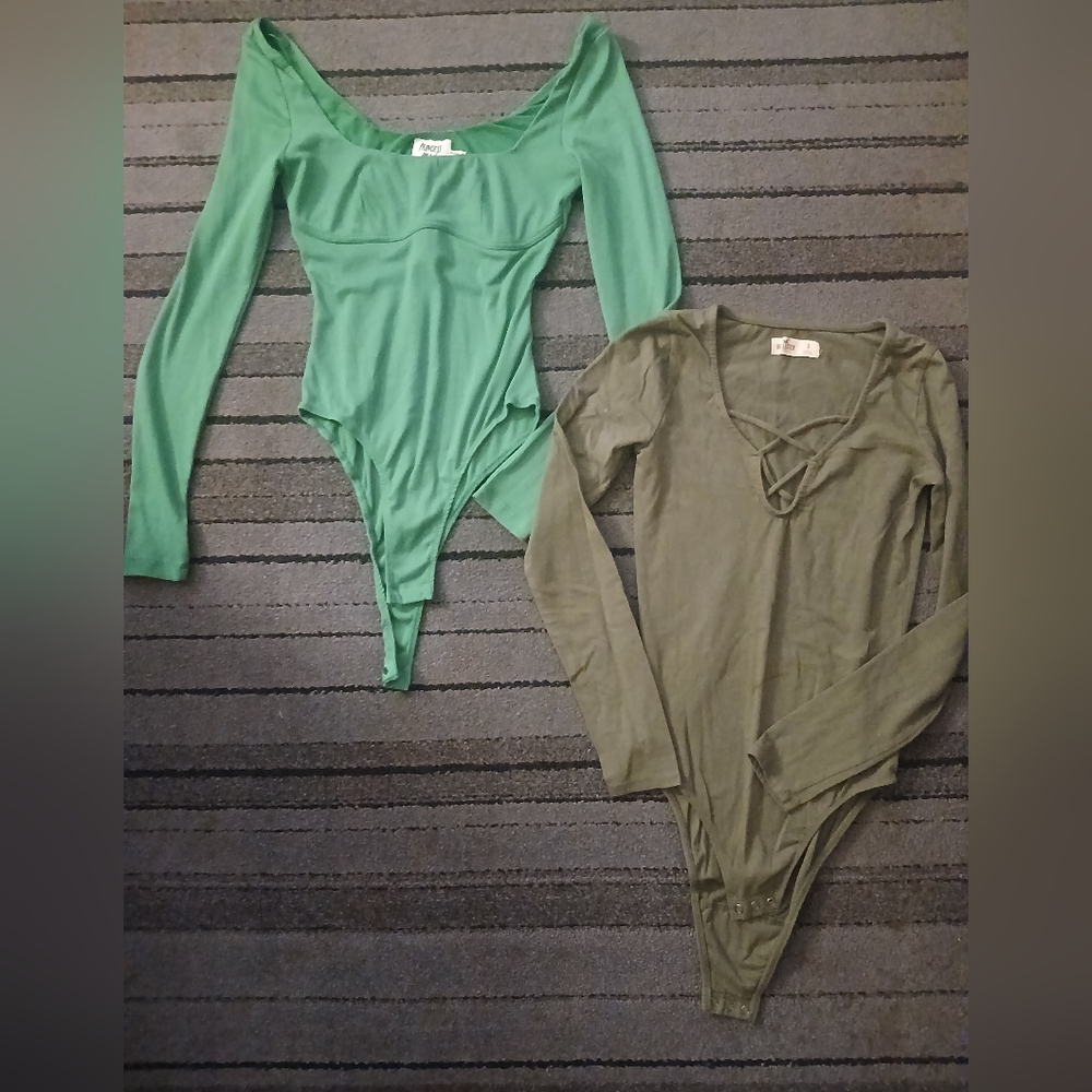 Princess Polly Bright Green & Hollister Olive Green Sz Small Bundle NWOT